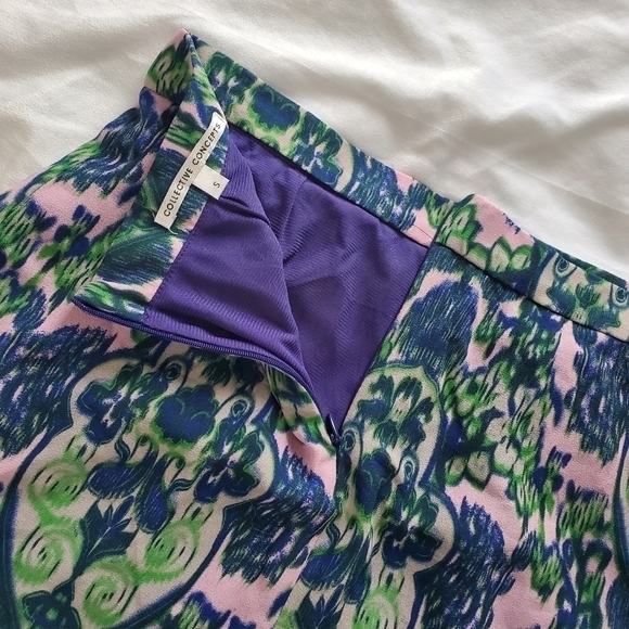 Collective Concepts Floral Mini Skirt With Pockets - Picture 8 of 9